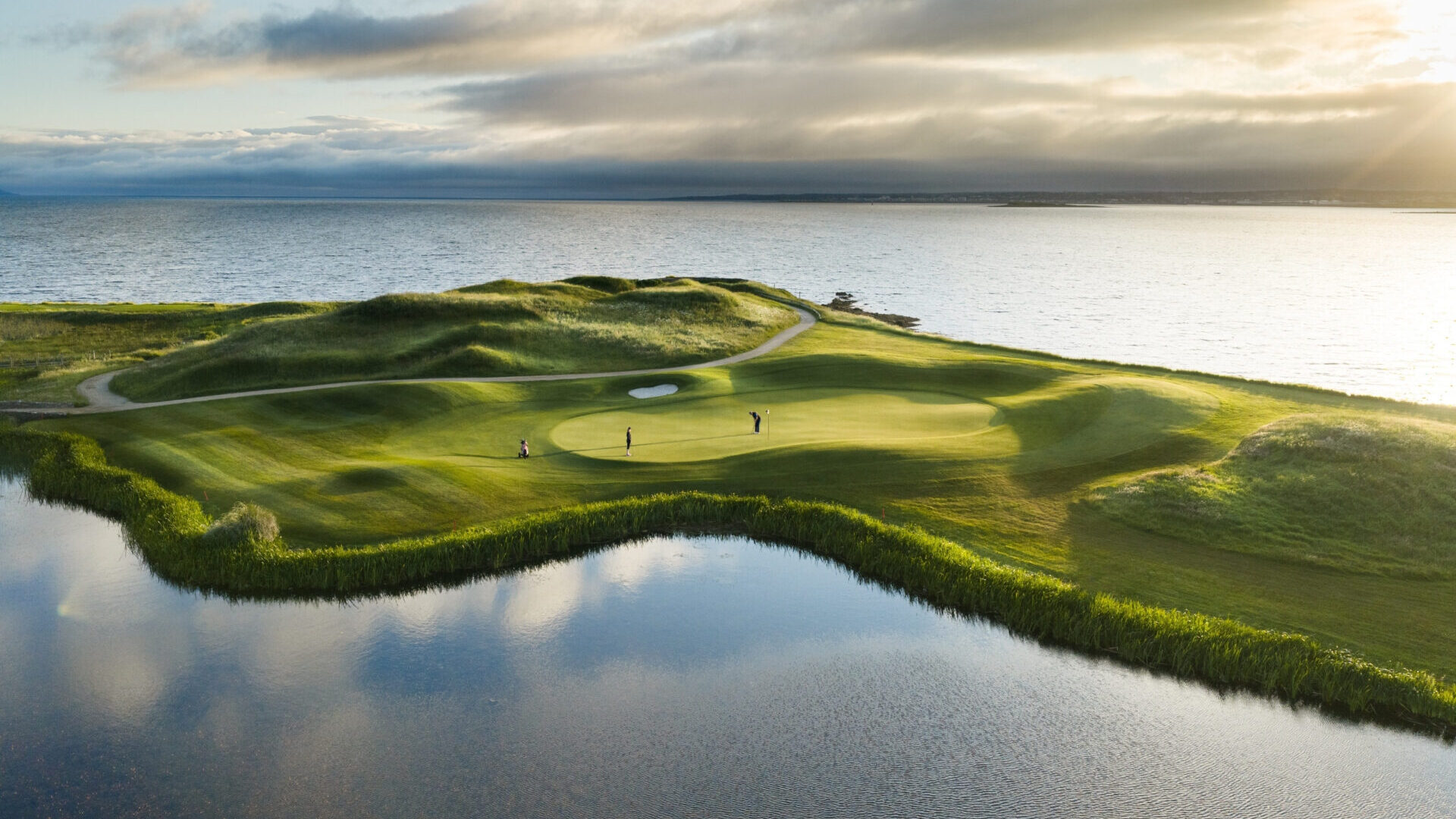 Galway Bay Golf Resort
